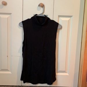 Mock neck sleeveless top